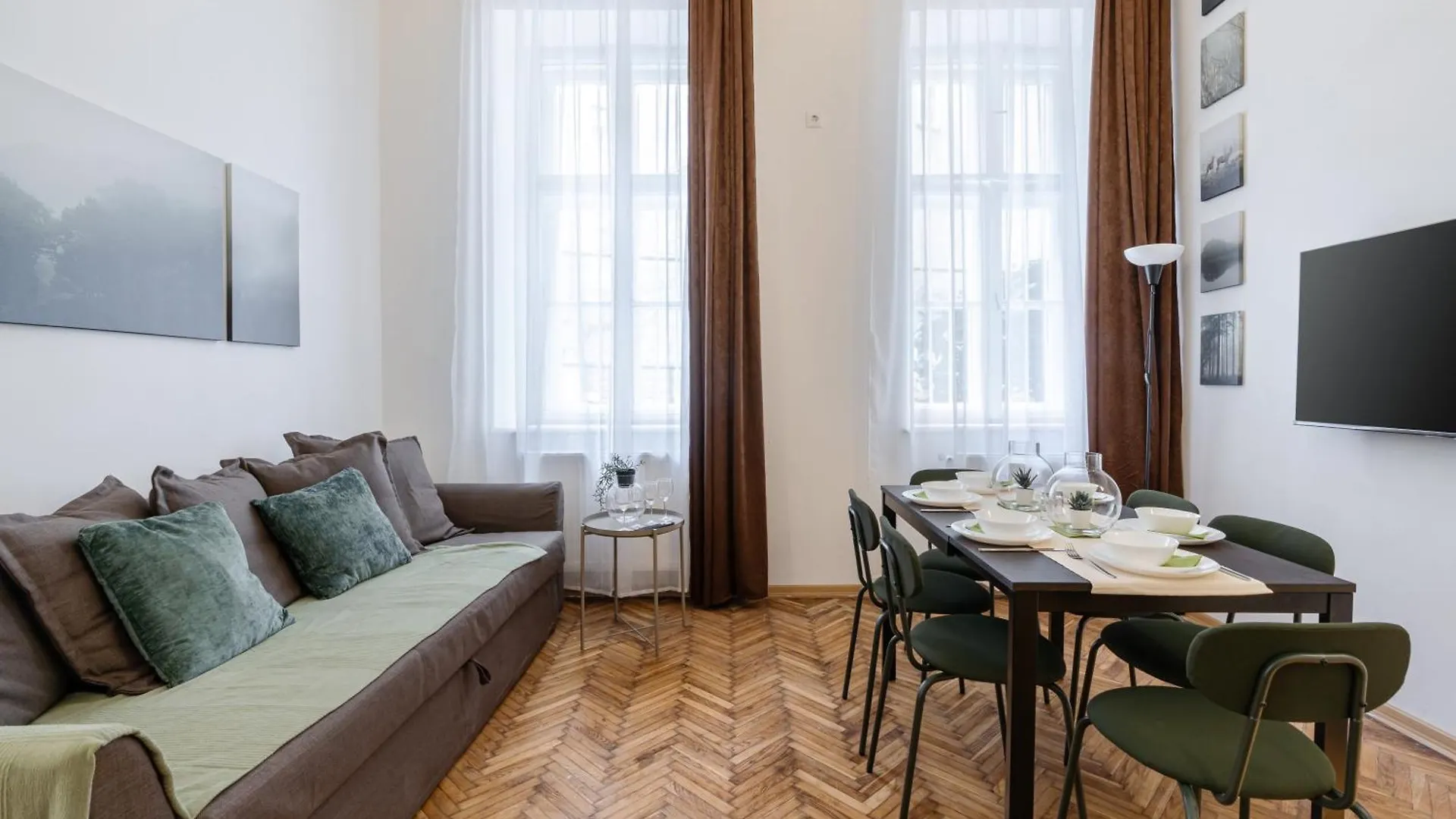Gemini Apartments Budapest 0*,  Hungary
